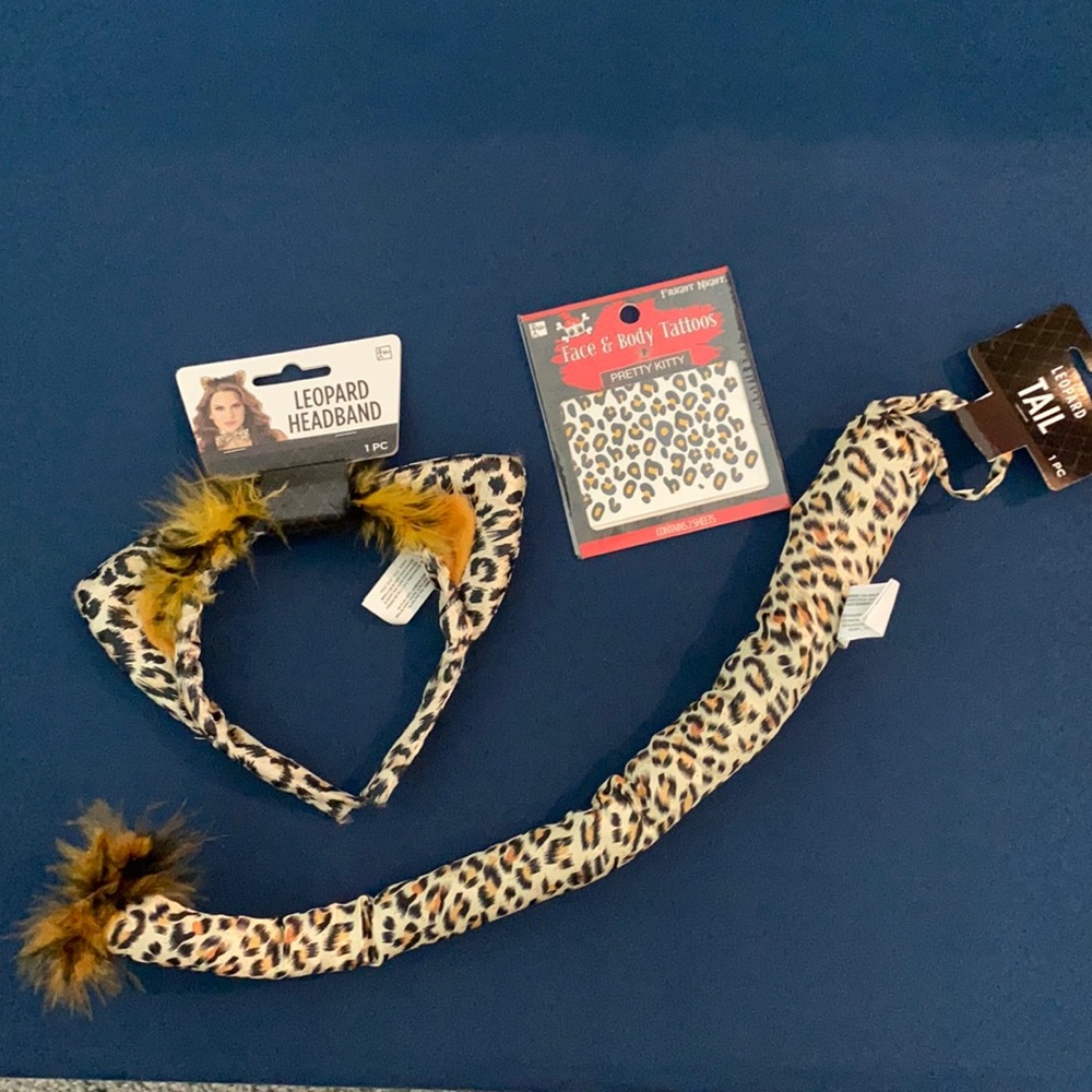 Leopard headband, tail and tattoos